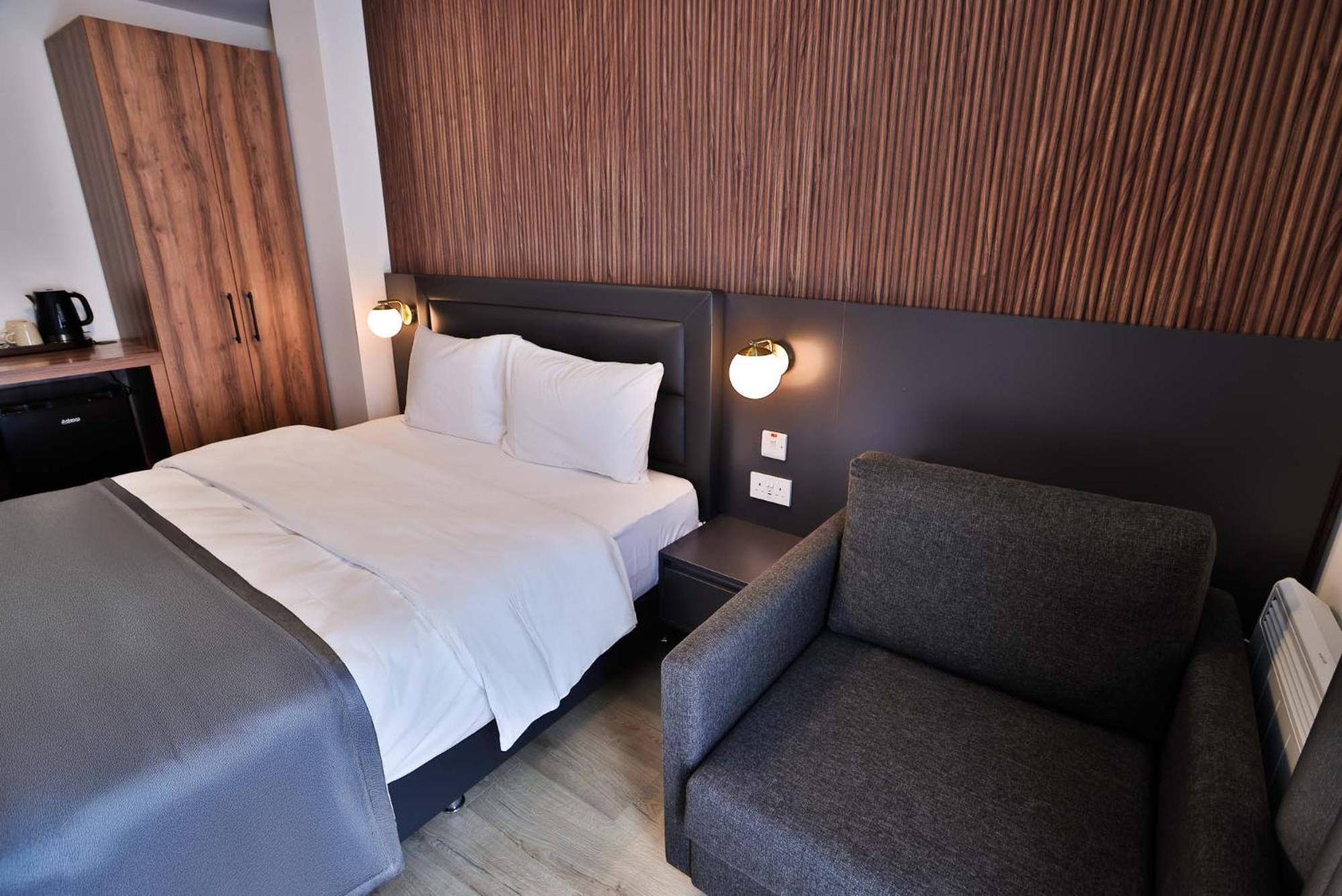 Finsbury Rose Hotel London